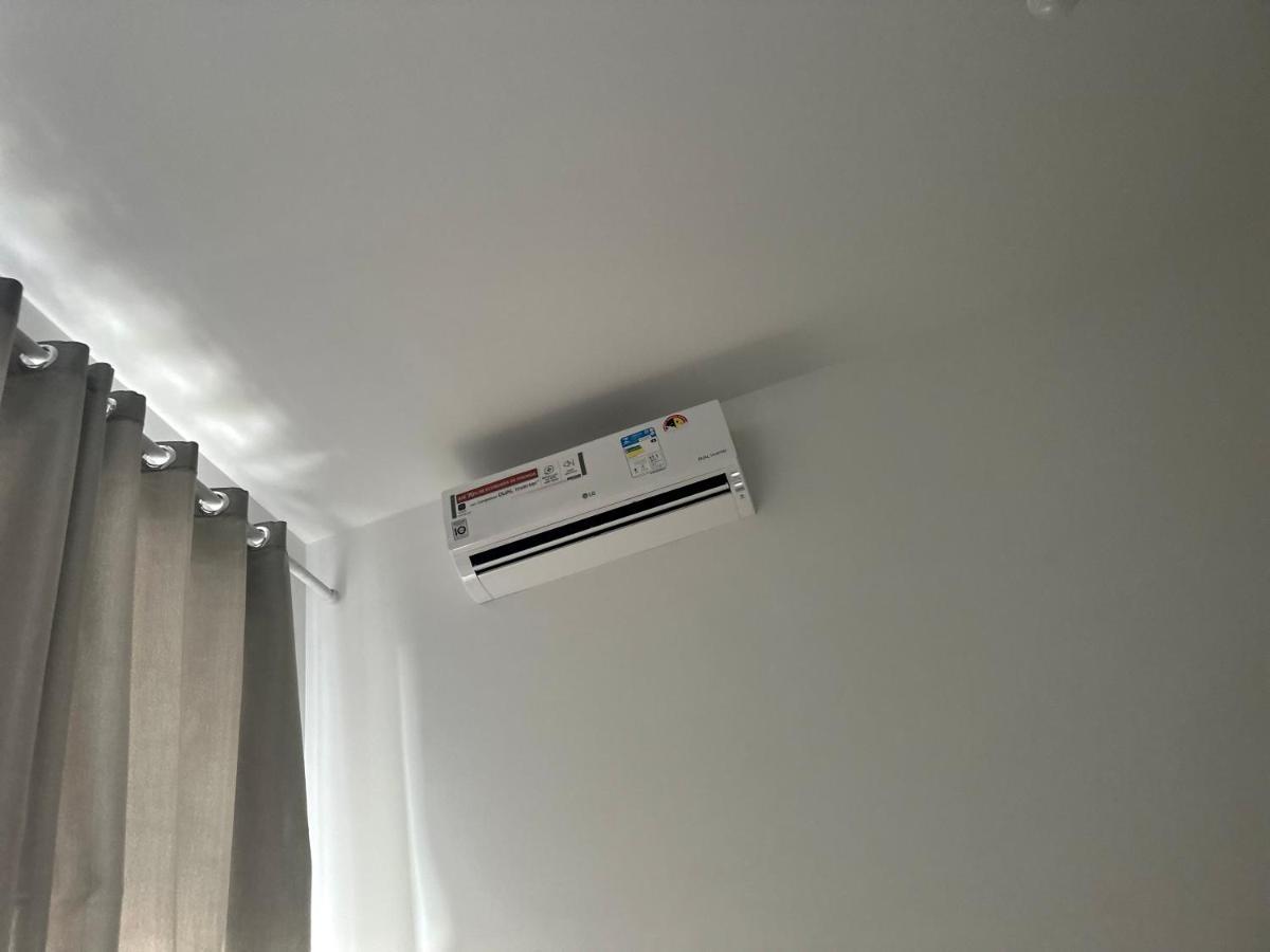 Mediterraneo 507 - Todo Equipado, Ar Condicionado, Churrasqueira Na Varanda, Internet Fibra 600Mb, Estacionamento Gratis กาโบฟรีโอ ภายนอก รูปภาพ